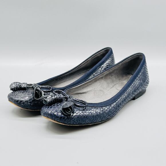 Stuart Weitzman Shoes Womens 6 Blue Ballet Flats Tulip Bow Tassel Snake Embossed - Picture 4 of 13